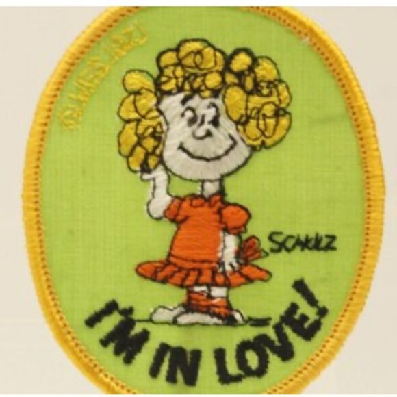 Vintage 1970's Peanuts Sew on Patches of Charlie Brown, Snoopy, Sally, and Lucy - Picture 2 of 7